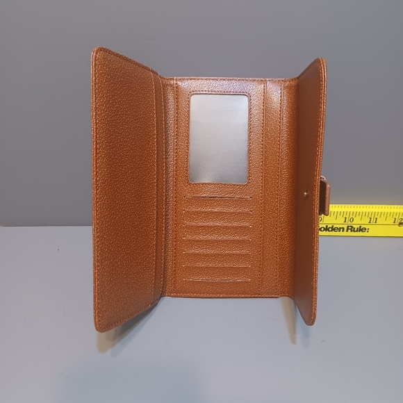 Brown and Tan Tri-Fold Wallet - Picture 7 of 9